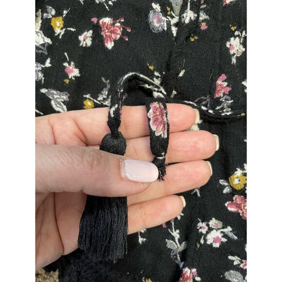 Abercrombie & Fitch Black Floral Boho prairy Romper Size XS - Picture 8 of 9